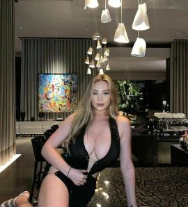 HANNAH — 5 / 9