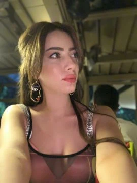 Roz arab girl — 3 / 9