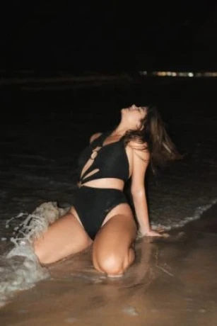 Leticia Ferri — 2 / 5