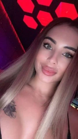 Polina — 3 / 6