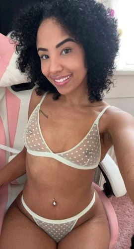 Renee, Escort, Toronto