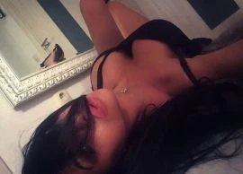 Suzanaa — 4 / 9