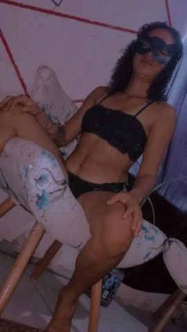 Clara Pereira — 3 / 6