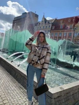 Olga — 4 / 9