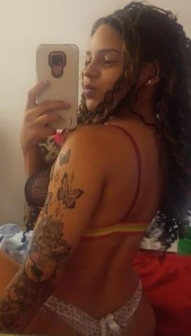 Laysa Santos — 7 / 8