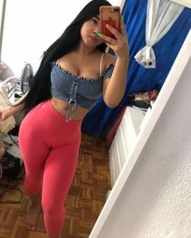 Estella — 3 / 5