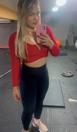 Pamela Mendes — 2 / 5