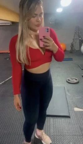 Pamela Mendes — 2 / 5