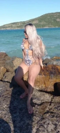 Cristal Silva — 2 / 9