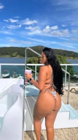 Bela Carvalho — 3 / 9