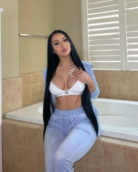 Linda — 6 / 7