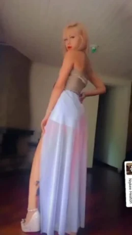 Mell Dantas — 3 / 5