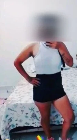 Aline Silva — 2 / 4