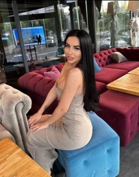 Maya — 5 / 9