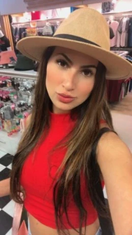 Anny Souza — 2 / 4