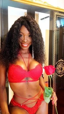 ANITTA BRASIL 24 — 6 / 7