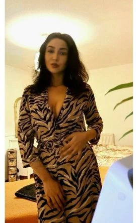 Julia, Escort, Leeds