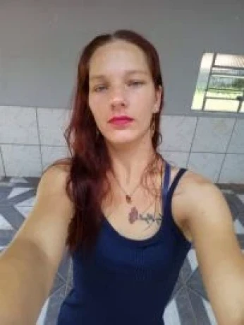 Jennifer Escobar — 2 / 5