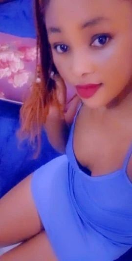 Queen Zara — 7 / 9