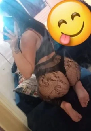 Alana Mendes — 8 / 9