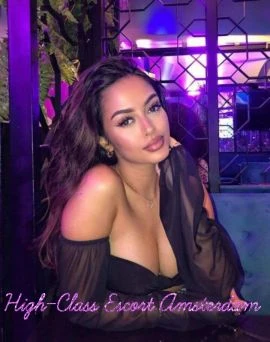 Pamela — 4 / 9