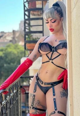 Annarossy — 3 / 5