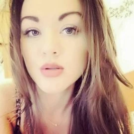 Madalina — 8 / 9