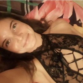 Ella — 4 / 5