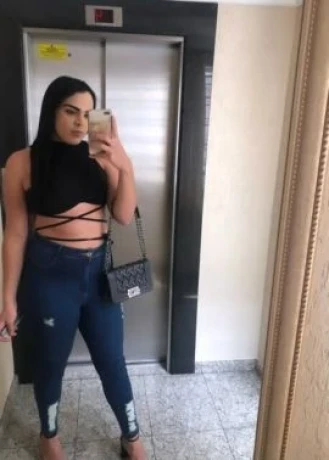 Larissa Ribeiro — 4 / 5