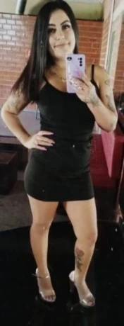 Bianca Oliver — 3 / 4