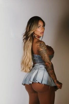 Valentina Ferraz — 2 / 9