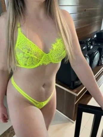 Thaís Cortez — 2 / 4