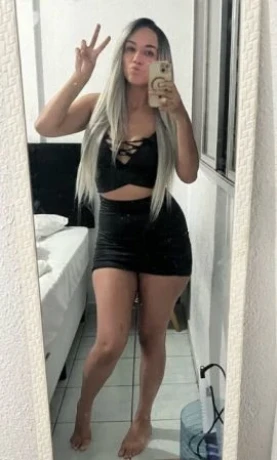 Patricia Souza — 4 / 5