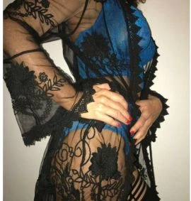 Female Escort — 4 / 9