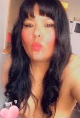 Tania — 5 / 9