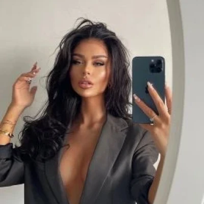 Kris Vip, Escort, Warsaw