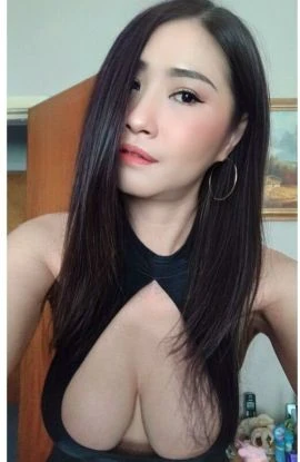 Female Escort — 6 / 7