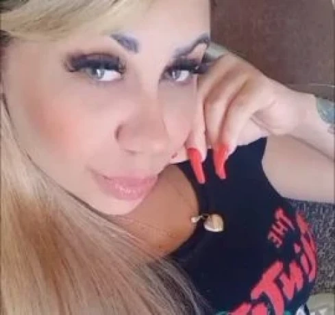 Karla Bitencourt — 3 / 4