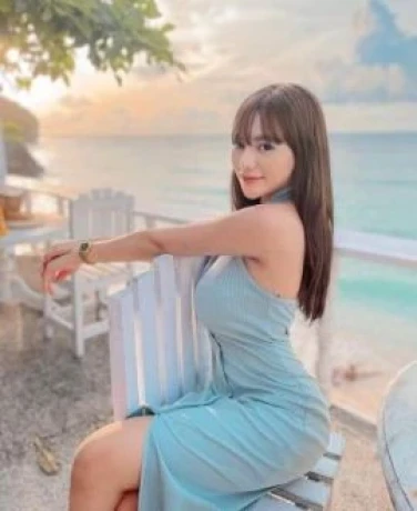 Casie Freya — 4 / 6