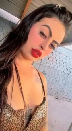 Luana Oliveira — 3 / 4