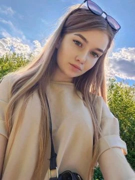 Polina — 4 / 7