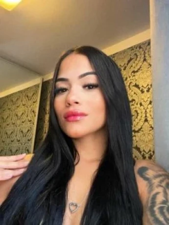 Amanda Ávila — 7 / 9