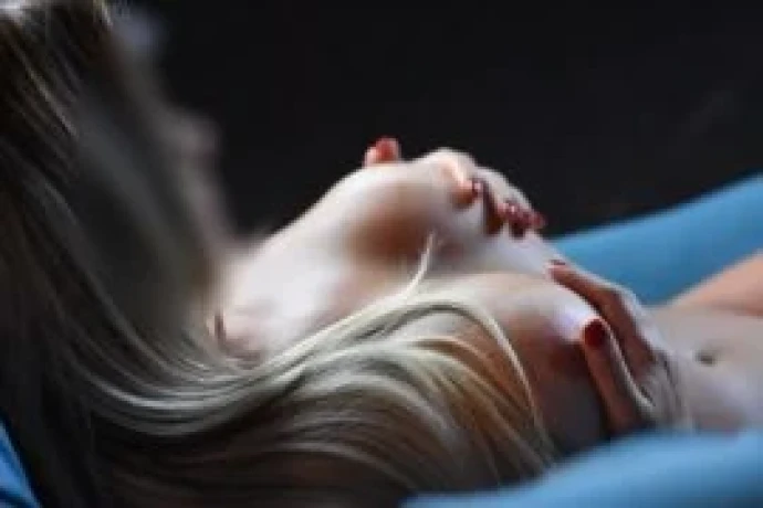 Cássia Lins — 1 / 9