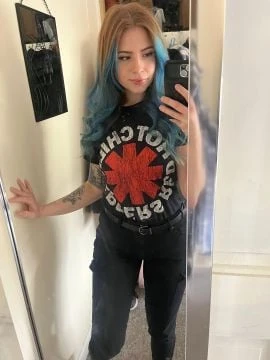 Amber Alena — 2 / 9