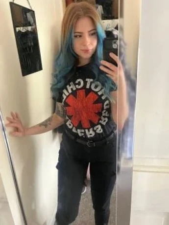 Amber Alena — 2 / 9