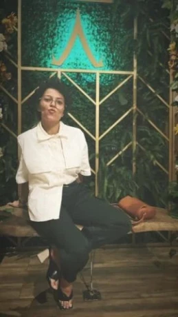 Amélie Sprandel — 8 / 9