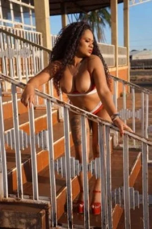 Sophia González — 5 / 9