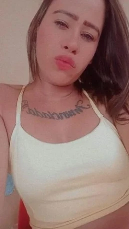 Cristal Brito — 3 / 4