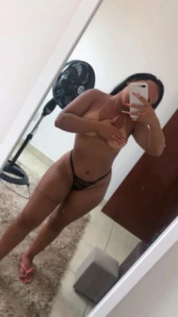 Valentyna Santos — 1 / 5