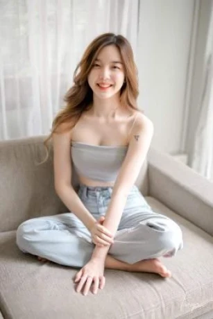 Emily Danielsen — 2 / 7